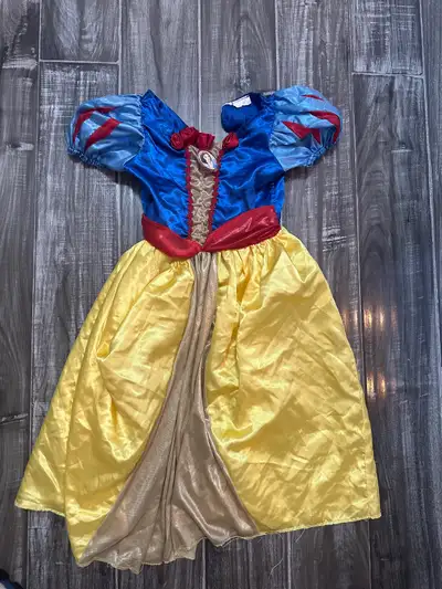 Snow White Girls Medium Costume, View more