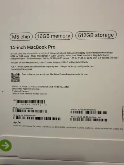 14-inch MacBook Pro M5 16GB 512GB new in box, View more