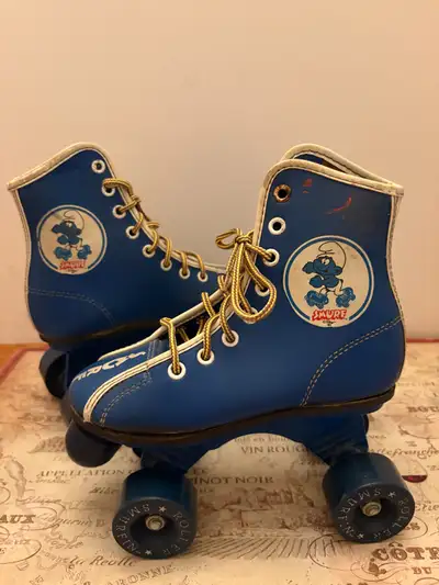 Vintage 1982 Roller Derby Smurfs Blue Roller Skates Size 8-9 US, View more