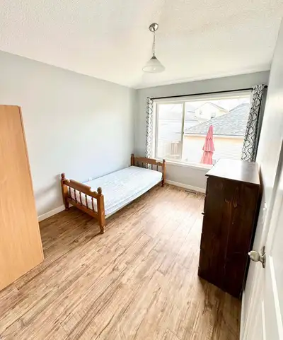 bedroom main floor