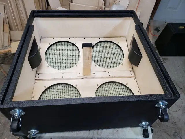 412 vintage British style slant cabinet (Unloaded) in Amps & Pedals in City of Toronto - Image 6