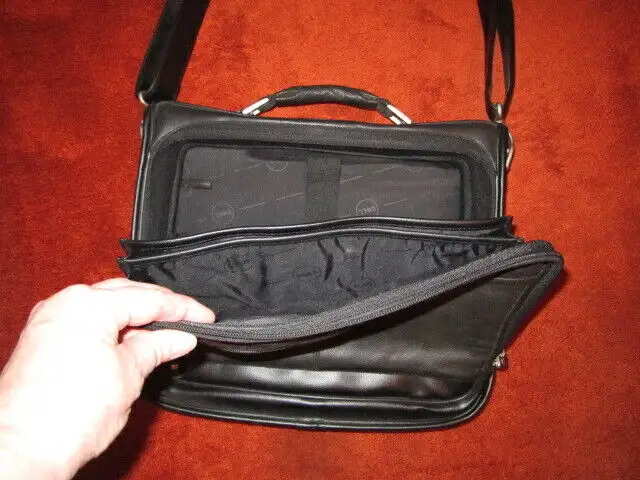 Dell Laptop Bag63735877371777124