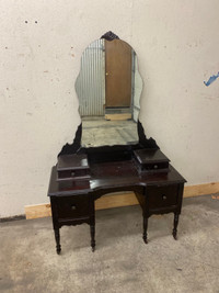 Beautiful Antique vanity desk , from the 1910s