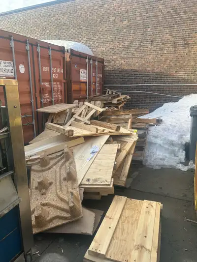 pallets to give, View more