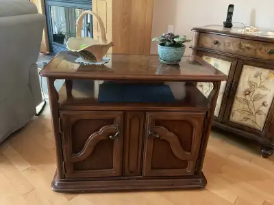 Meubles  pour salle à manger ou bureau, View more
