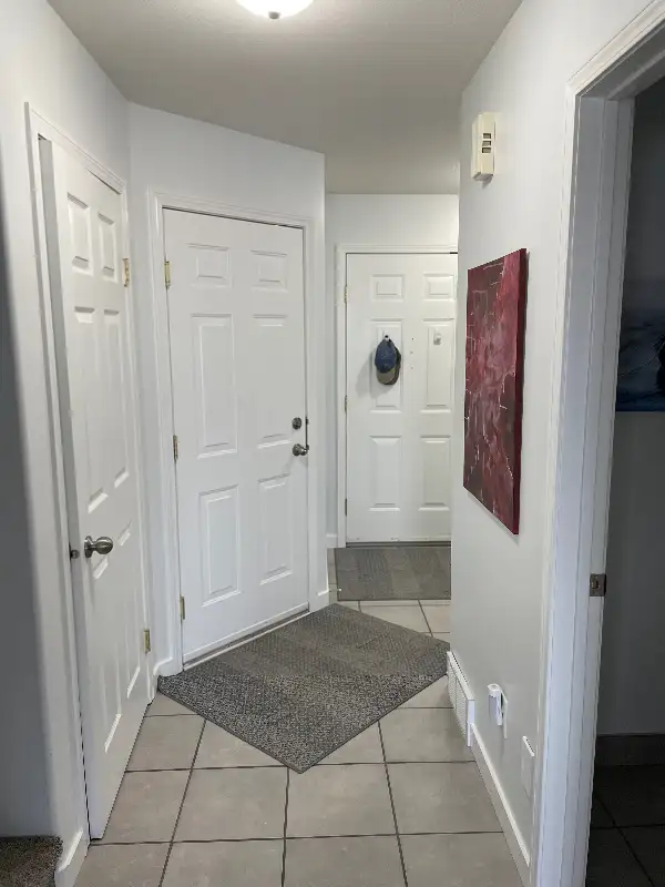 Semi retired Interior Painter in Painters & Painting in Calgary - Image 5