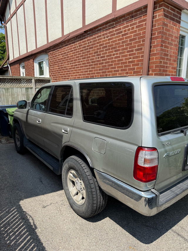 2000 Toyota 4Runner  in Cars & Trucks in City of Toronto - Image 2