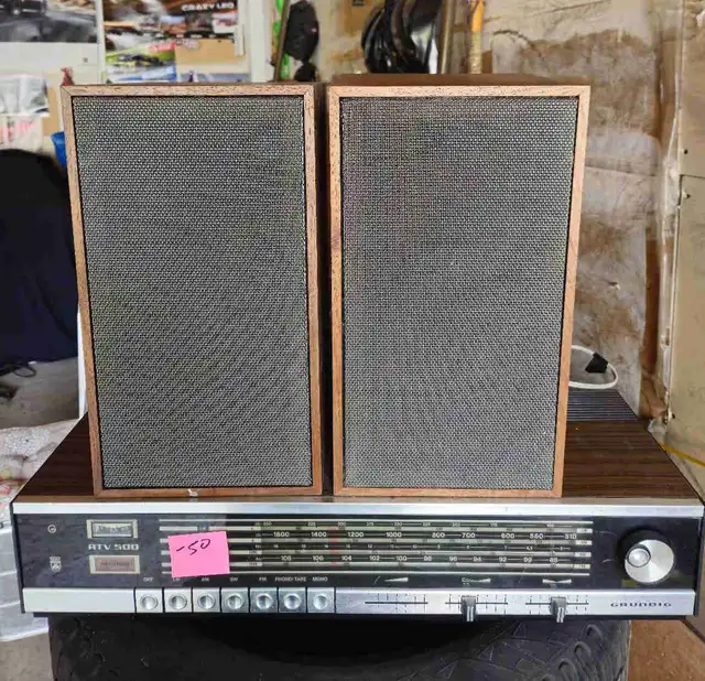 Grundig RTV 500 Stereo Receiver in General Electronics in Oakville / Halton Region - Image 2