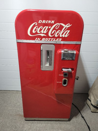 Vendo 39 Pop Machine - Coca-Cola.