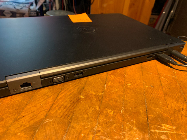 Laptop Dell E5550 dans Portables  à Laurentides - Image 3