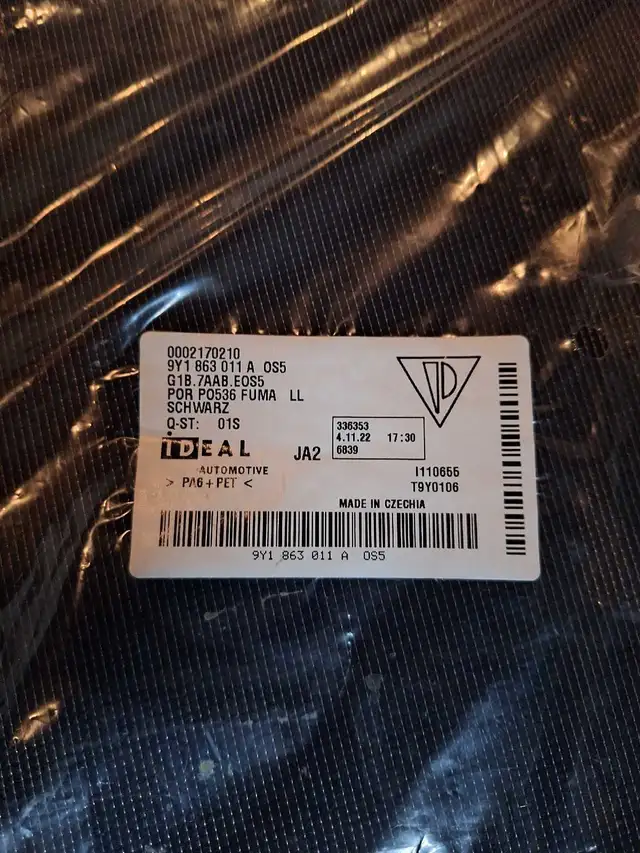 Porsche Cayenne Floor Mats in Other Parts & Accessories in Edmonton - Image 3