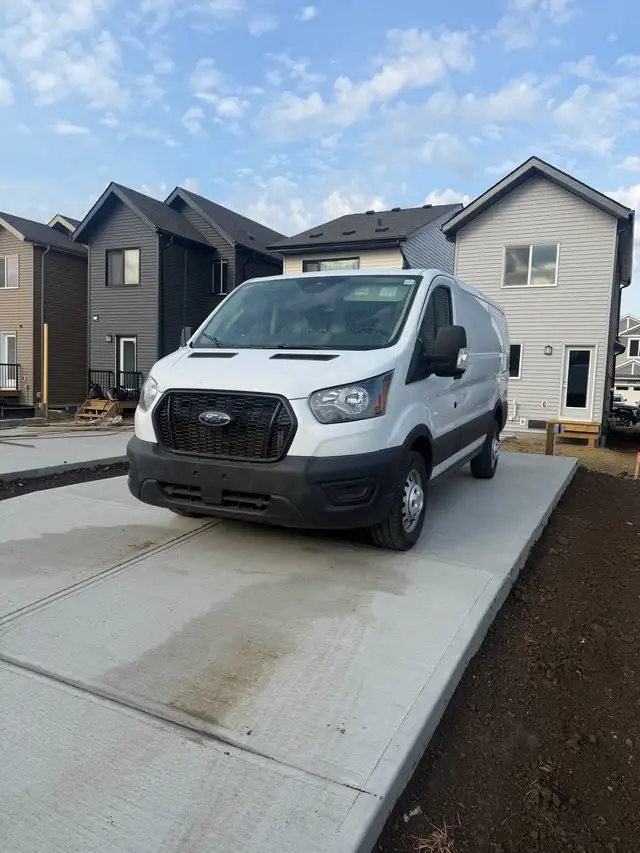 2025 Ford Transit T150551125945073029121