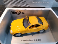 1:18 Diecast Maisto Mercedes-Benz SLK 230 Retractable Hardtop Y