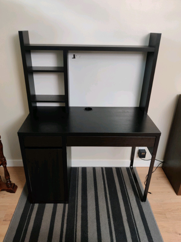 IKEA MICKE Desk with whiteboard Desks Calgary Kijiji