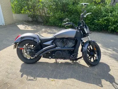Perfect for someone looking for an Indian Scout, but wants improved performance (bored out engine),...