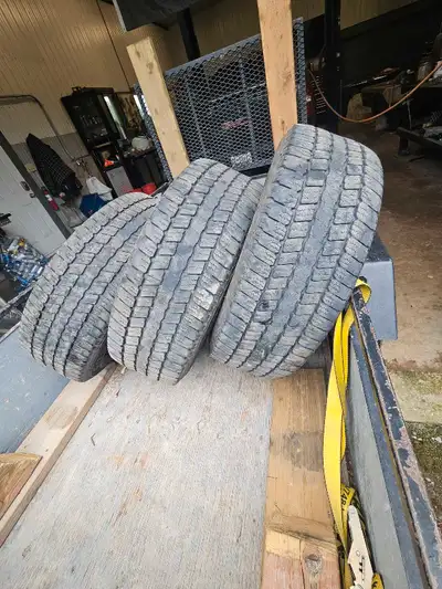 3 used tire, LT 265/60 R20. lots of tread left 300$ for all 3 of them. O.b.o.