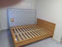 Queen bed + free queen mattress