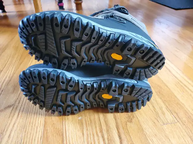 Merrell Thermo 6 waterproof winter hiking boot in Women's - Shoes in Calgary - Image 4