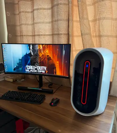 Alienware fully game desktop computer for sale $1700, View more