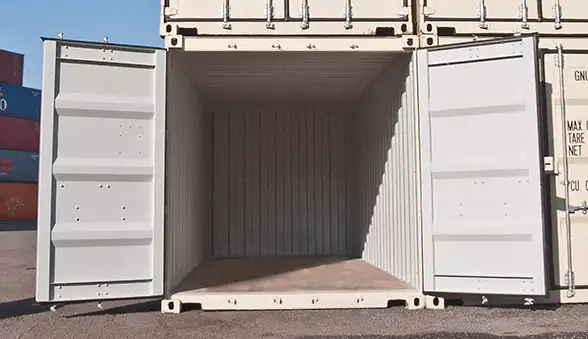 SEACANS FOR SALE / Storage and Shipping Containers in Storage Containers in Red Deer - Image 2