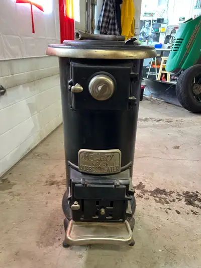 Early 1900s coal stove. All Canadian