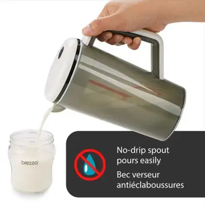 Baby Brezza One-Step Formula Mixing Pitcher, 28oz, View more