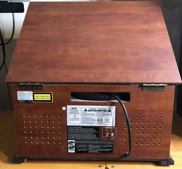 Innovative Technology Nostalgic Classic Wood 6-in-1 Turntable  in Stereo Systems & Home Theatre in Mississauga / Peel Region - Image 5