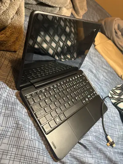 Laptop/ Tablette Acer ModelD16H1 , View more