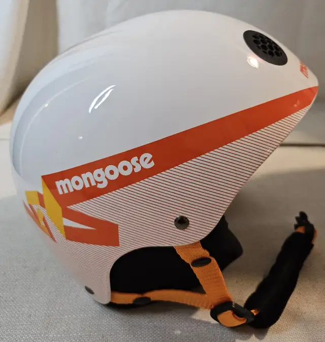 Mongoose 04MG77993-2 Child Snow Helmet White in Snowboard in Mississauga / Peel Region - Image 5