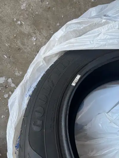 195/65R15 Goodyear All season tyres for SALE! Lots of life left! Good for 2-3 years!