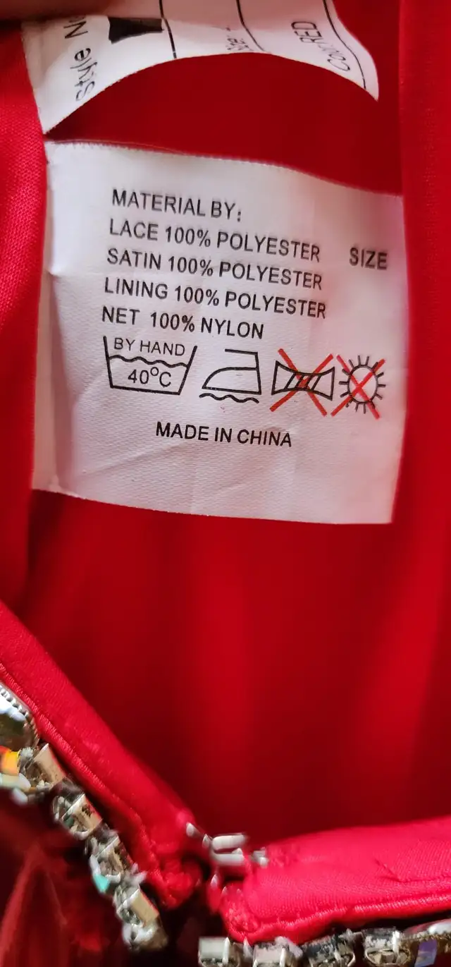 Red Satin Formal Gown Size 4 - Rhinestone Embellishments in Women's - Dresses & Skirts in Edmonton - Image 10