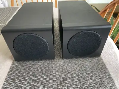 Yamaha small bookshelf Speakers, View more