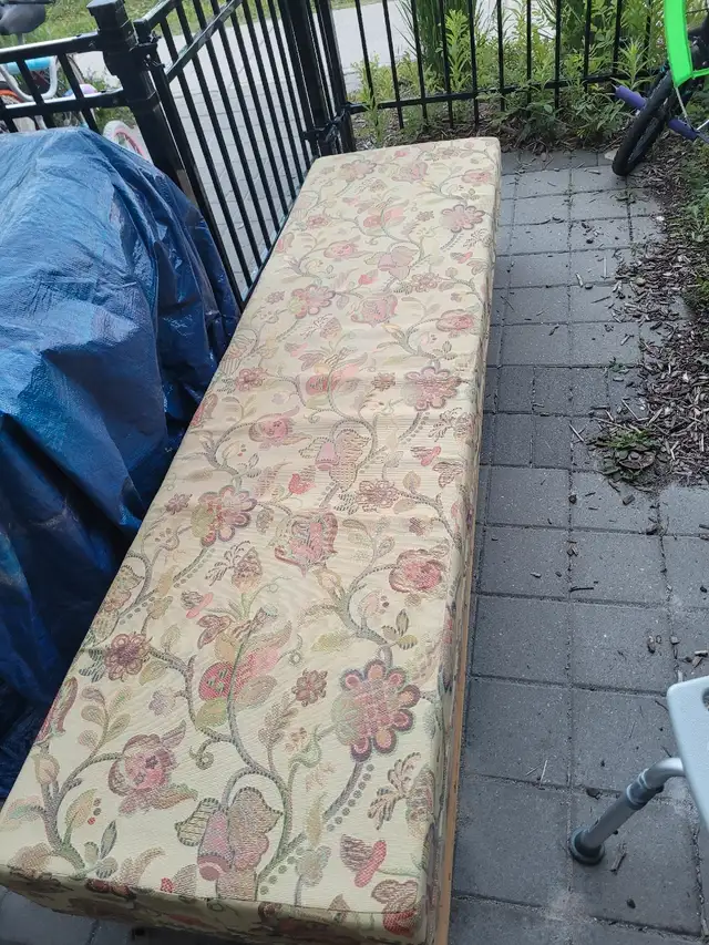 Seating sofa 62863731590403121