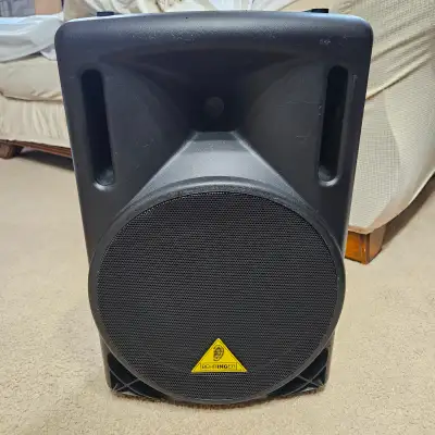 Behringer Eurolive B212D Powered Speaker High-power 550-Watt 2-way PA sound reinforcement speaker sy...