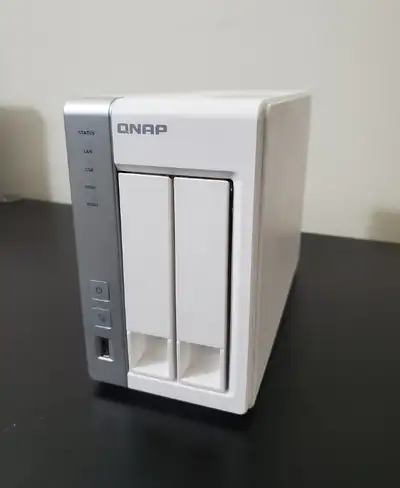 QNAP TS-220 Personal Cloud NAS - 2x 3.5" SATA Bays - CPU Marvell 1.6 Ghz - 1x Gigabit LAN connection...