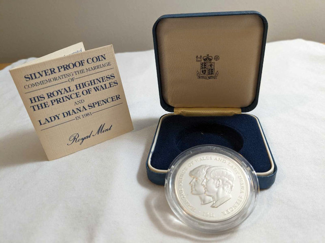 1981 Commemorative Silver Proof Coin in Arts & Collectibles in St. Catharines