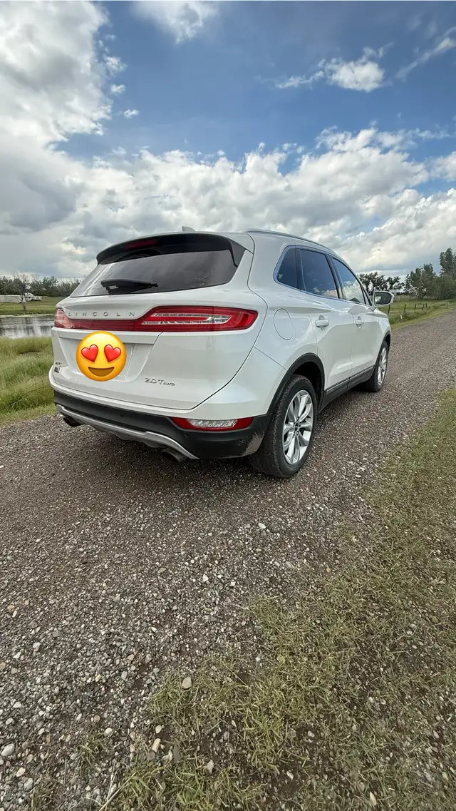2017 Lincoln MKC 2.0T AWD62863707357698122