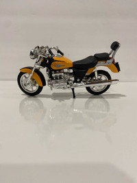 Honda diecast motorcycle 1:18 scale 