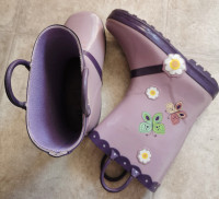 Girls Kamik rain boots