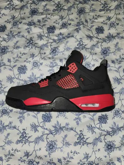 Jordan 4 Red Thunders - Size 11, View more