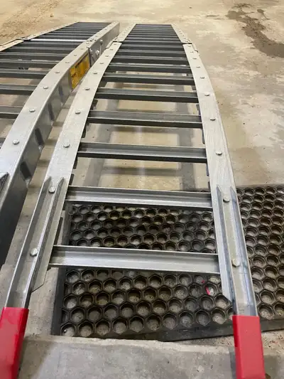 Retails for 249.99 Ramp is designed to cater to low-clearance equipment and large wheel power gear l...