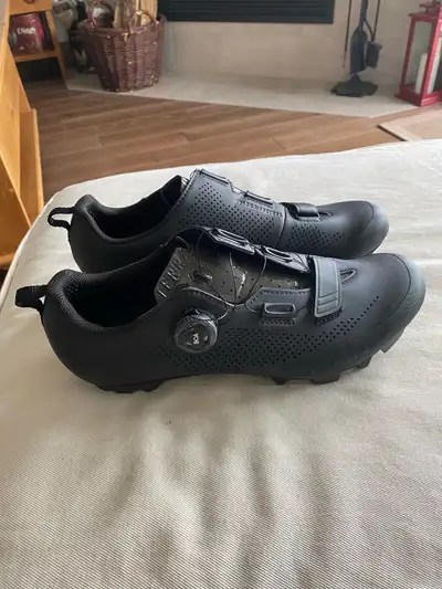 soulier Fizik Xterra, View more