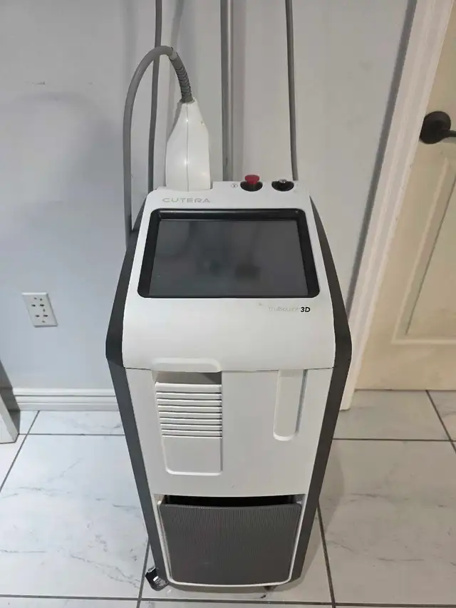 Cutera Laser Machine RF TruSculpt 3D System with 2 Handpieces $9 in Health & Special Needs in City of Toronto - Image 2