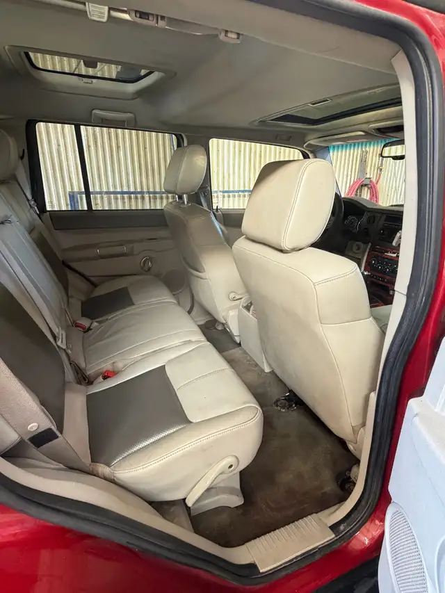2008 Jeep Commander 4X4570156158236108807