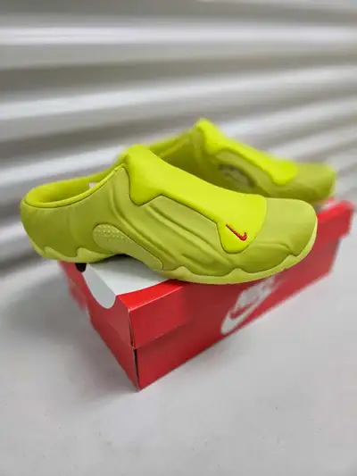 Nike Clogposite, View more