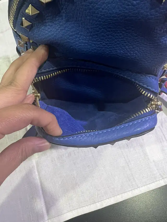 Valentino Mini Backpack in Azure Blue Leather in Women's - Bags & Wallets in Mississauga / Peel Region - Image 5