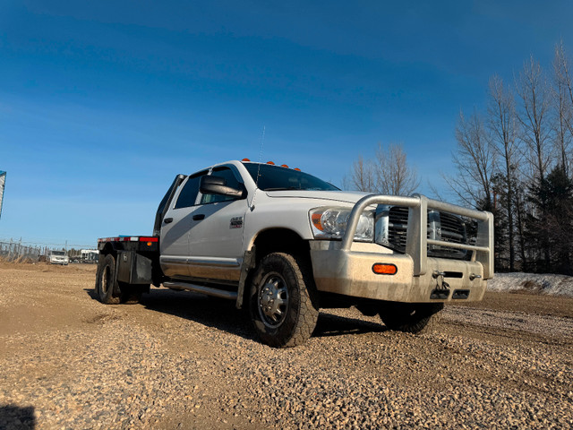 2007 Ram 3500 Flat Deck Dually 6.7L in Cars & Trucks in Prince Albert