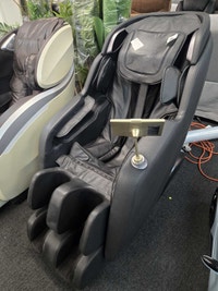 Floor Model Clearance - 2D Zero Gravity Massage Chair Markham / York Region Toronto (GTA) Preview
