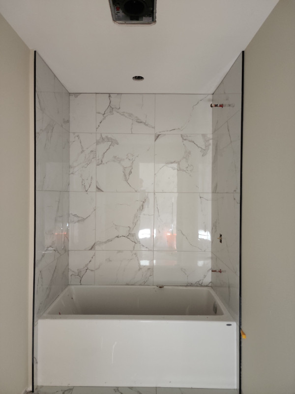 Bathroom renovations in Renovations, General Contracting & Handyman in London
