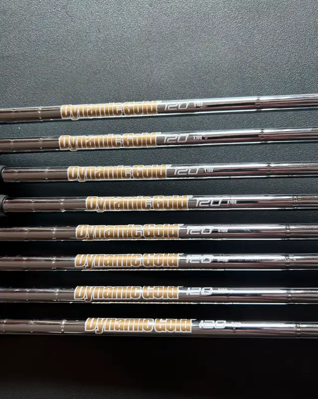 Ping i210 irons (4-UW) in Golf in London - Image 6